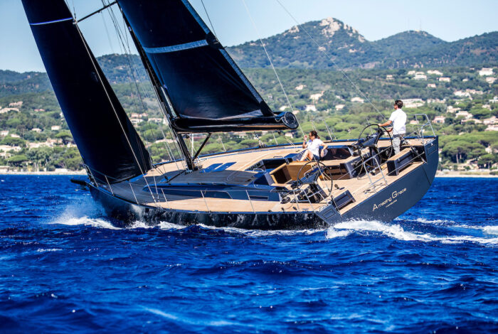 Dealer Solaris, Dealer Solaris La Spezia, MC Yacht, Solaris, Vendita Barche Solaris La Spezia